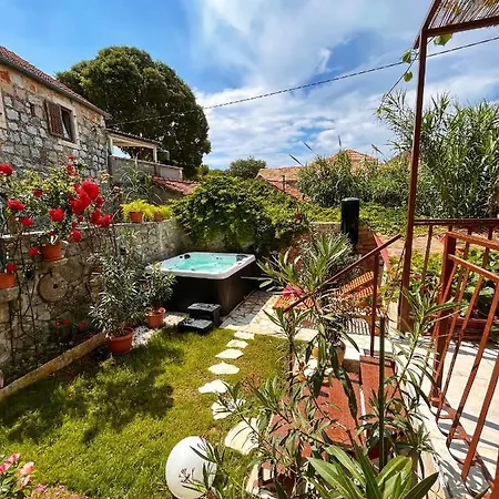 Skala With Hot Tub & Kala With Terrace