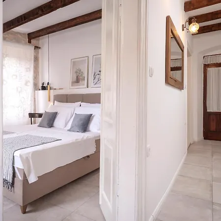 Skala With Hot Tub & Kala With Terrace Apartment *